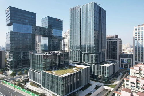 蔚建科技抹灰機(jī)器人應(yīng)用項(xiàng)目榮獲上海市白玉蘭優(yōu)質(zhì)建設(shè)工程獎(jiǎng)